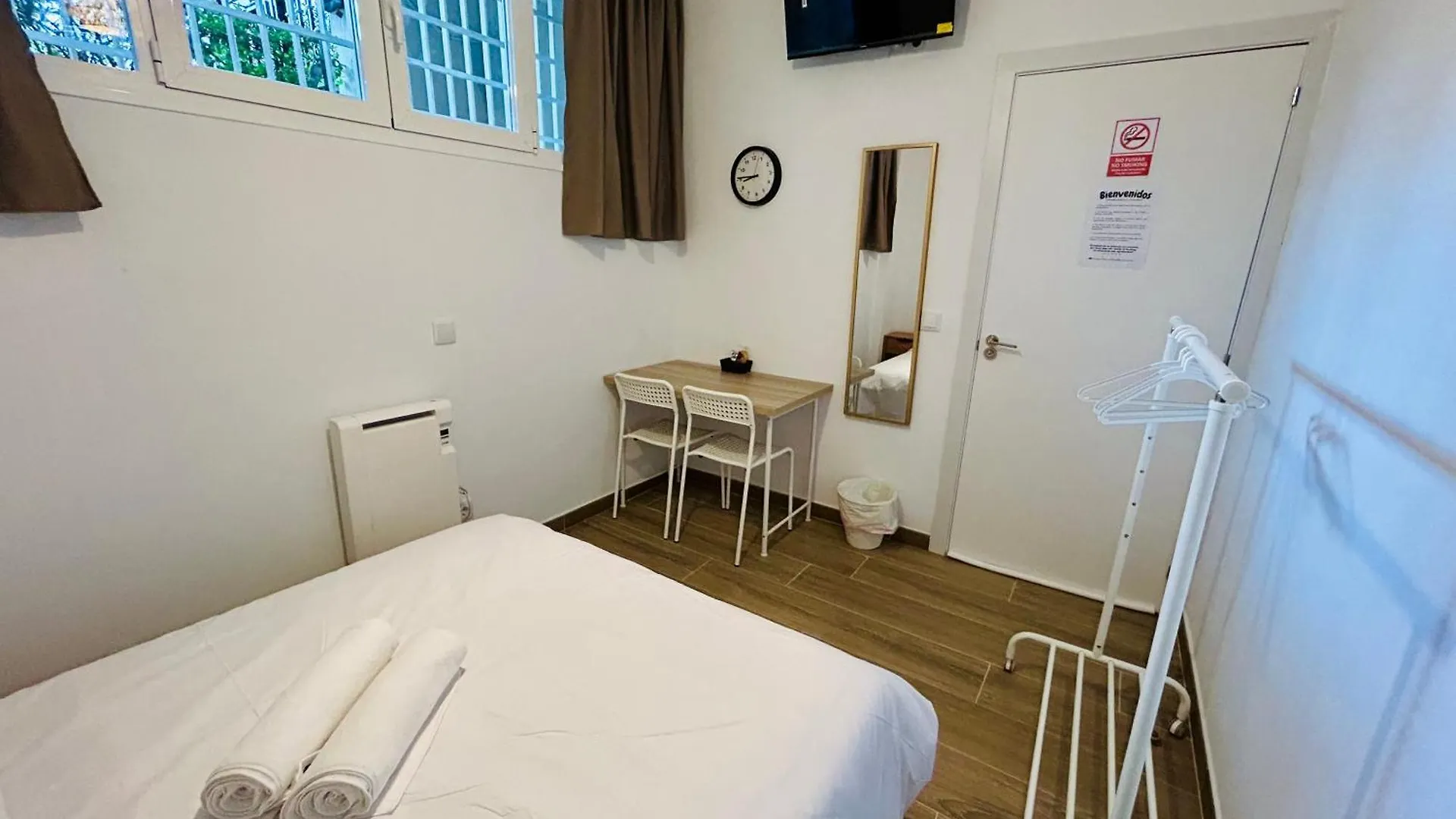 Apartment Rooms Chima Madrid