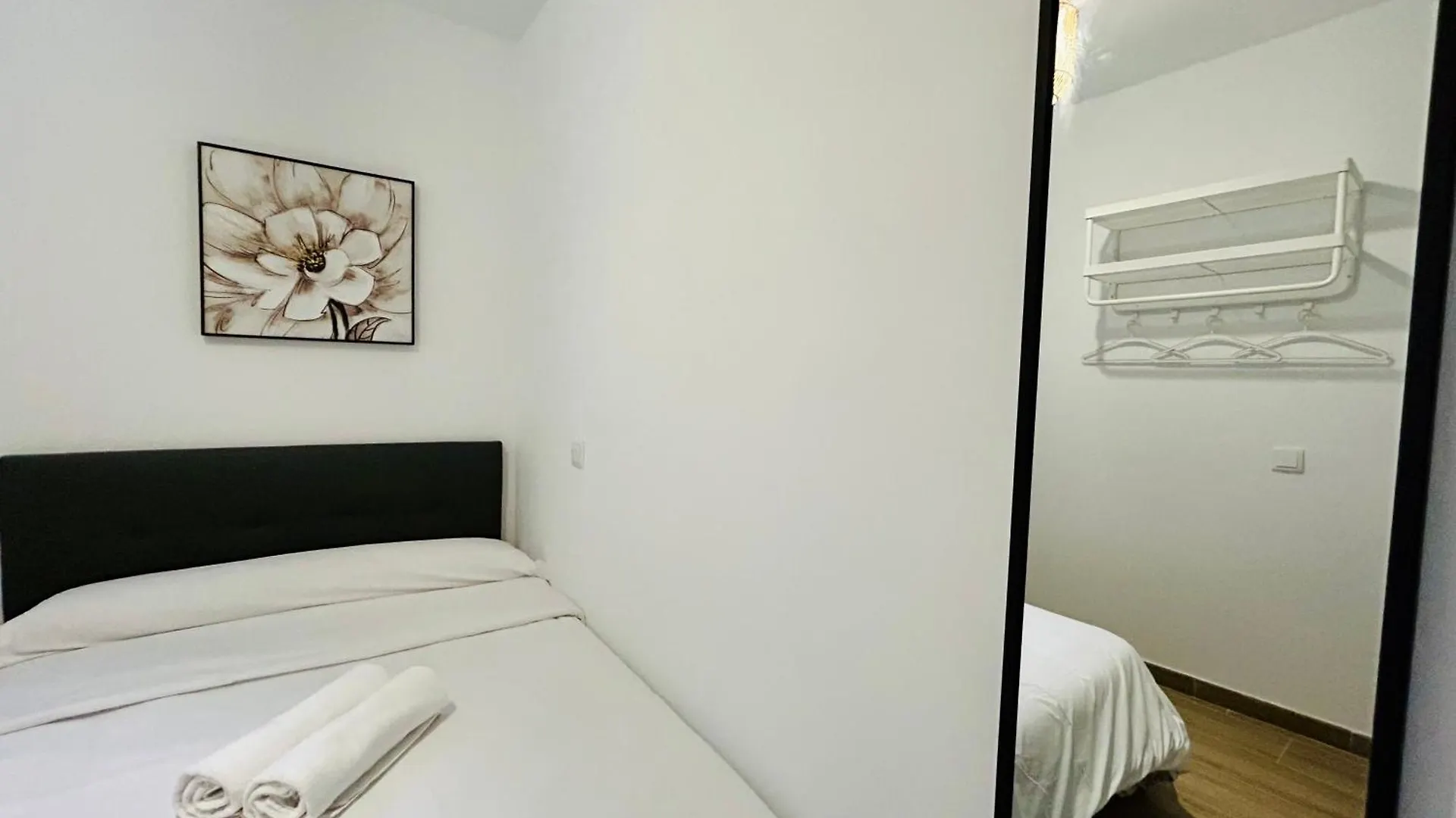 Rooms Chima Madrid 0*,