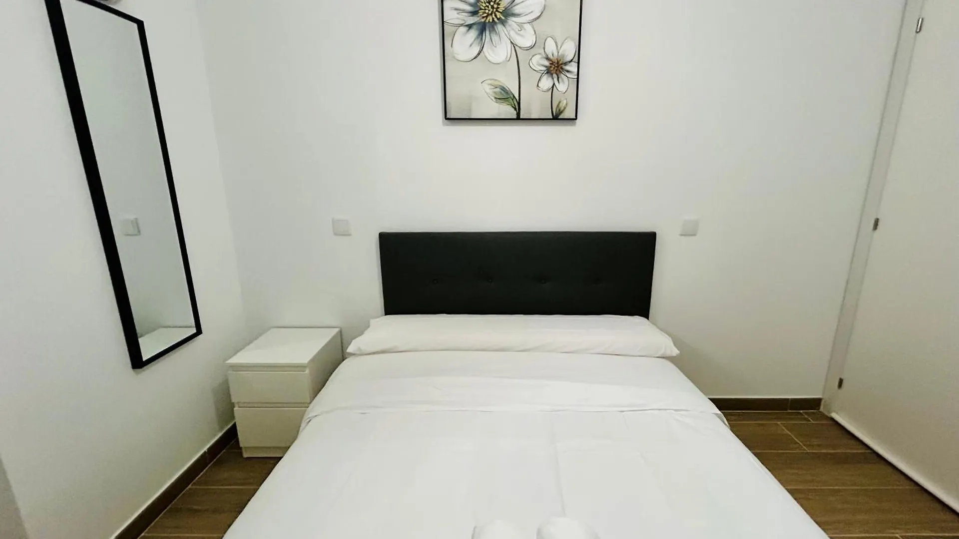 Rooms Chima Madrid 0*,  Spain