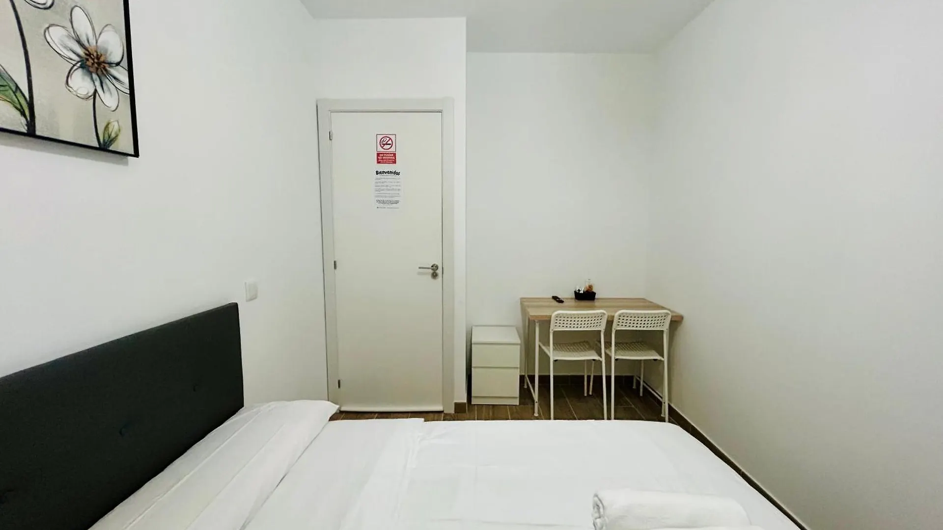 Apartment Rooms Chima Madrid